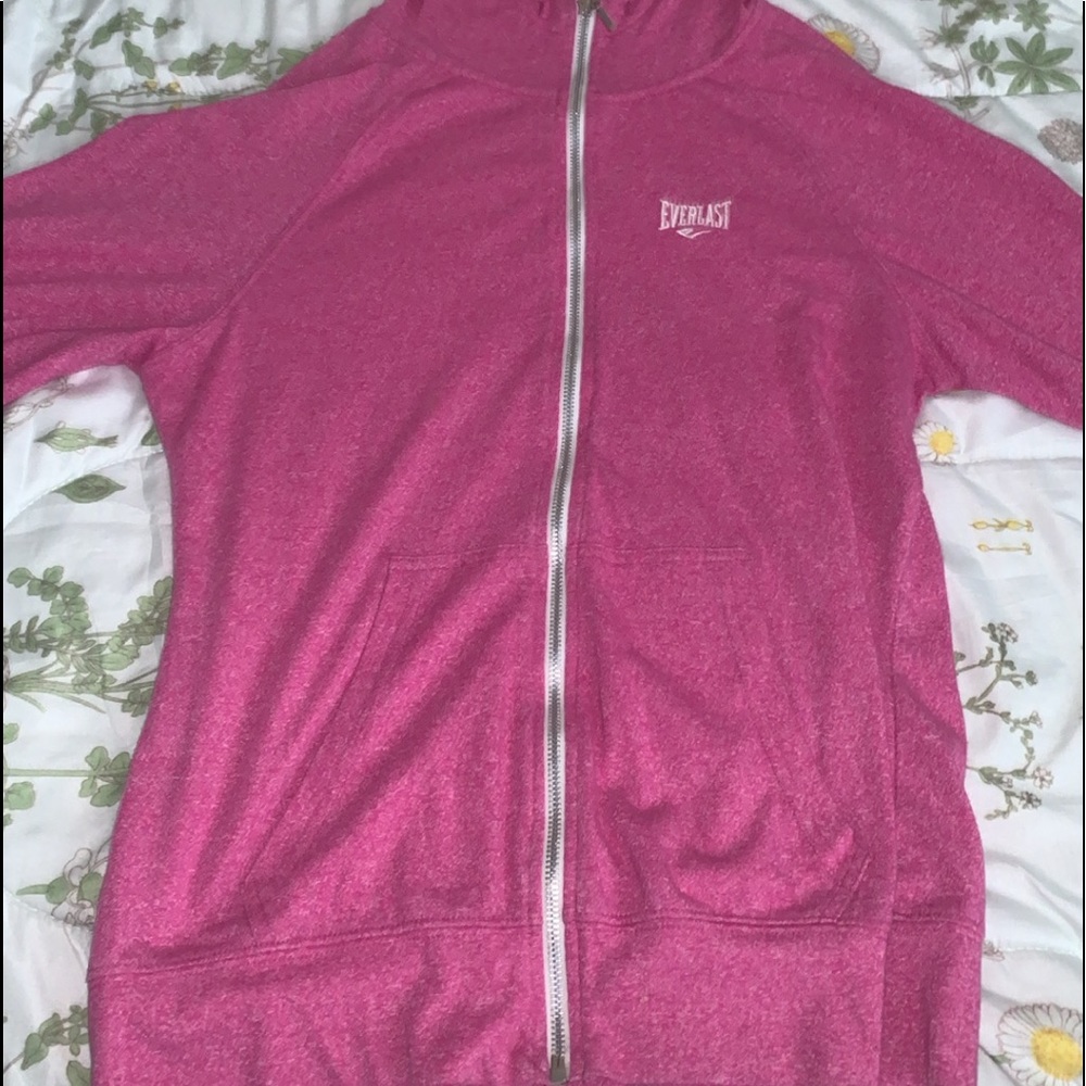 pink Everlast sweater
